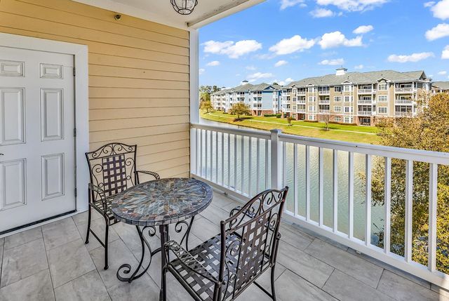 4879 Luster Leaf Cir Apt 305, Myrtle Beach, SC 29577
