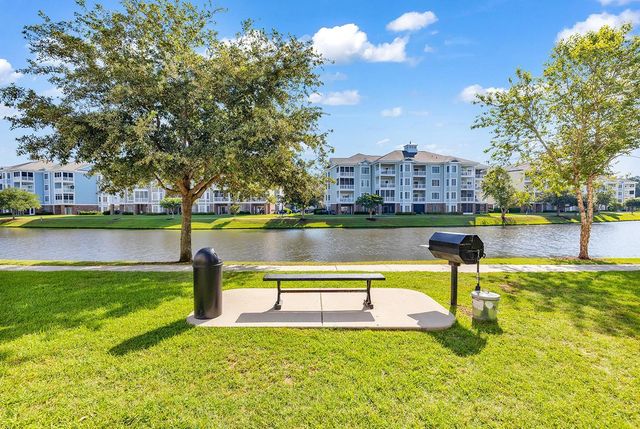 4879 Luster Leaf Cir Apt 305, Myrtle Beach, SC 29577
