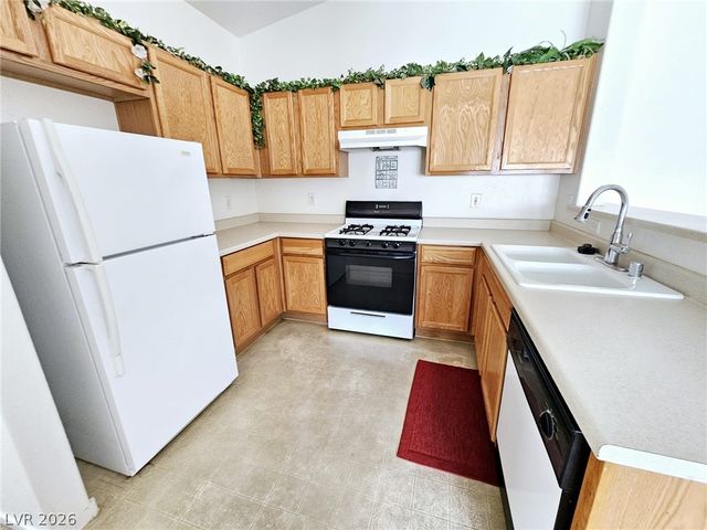 1663 Lefty Garcia Way, Henderson, NV 89002