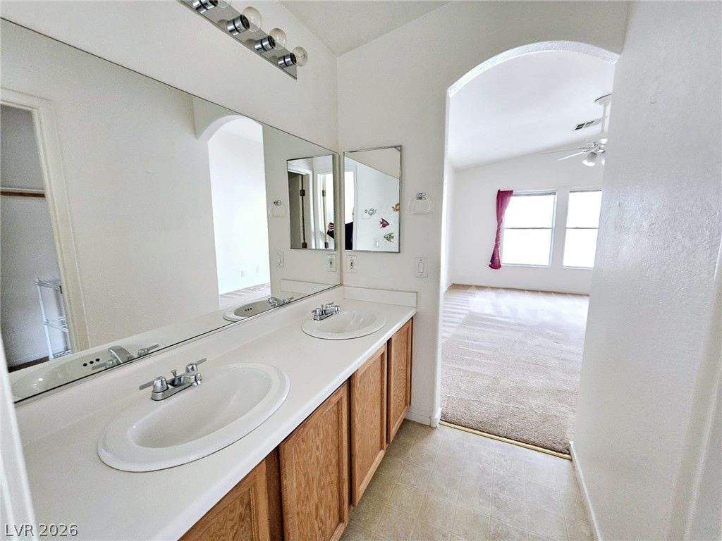 1663 Lefty Garcia Way, Henderson, NV 89002