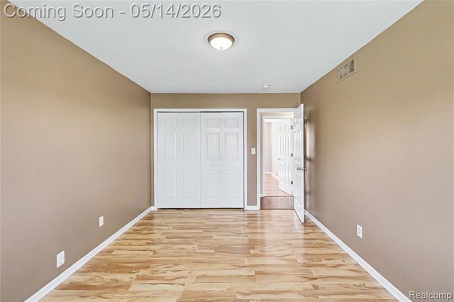 7409 Seymour Road, Swartz Creek, MI 48473