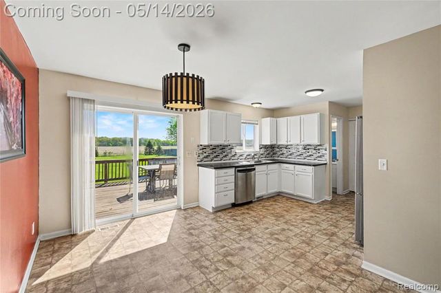 7409 Seymour Road, Swartz Creek, MI 48473