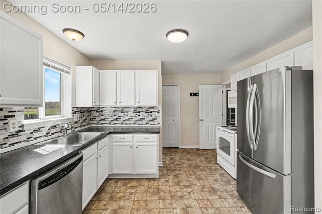 7409 Seymour Road, Swartz Creek, MI 48473