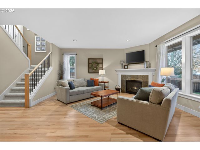 17165 Sw KING RICHARD Ct, Sherwood, OR 97140