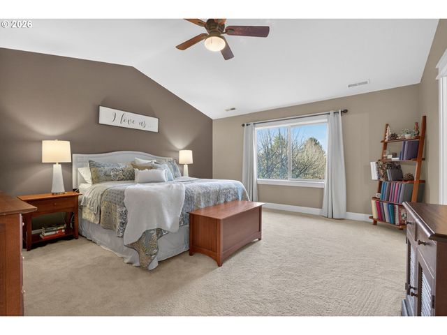 17165 Sw KING RICHARD Ct, Sherwood, OR 97140