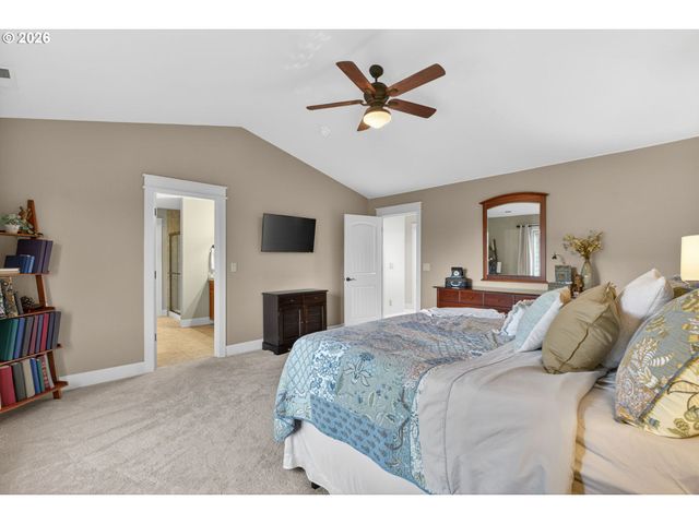 17165 Sw KING RICHARD Ct, Sherwood, OR 97140