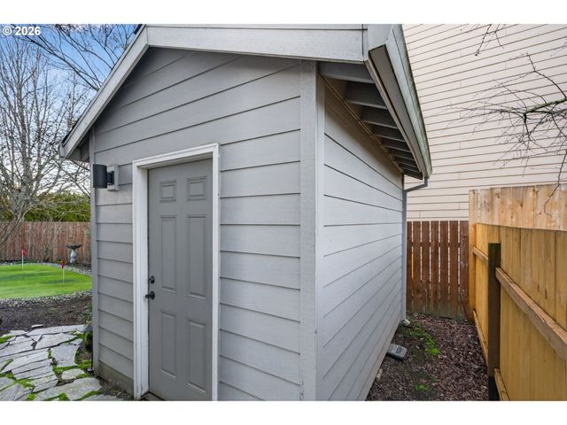 17165 Sw KING RICHARD Ct, Sherwood, OR 97140