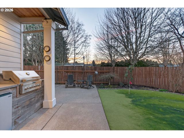 17165 Sw KING RICHARD Ct, Sherwood, OR 97140