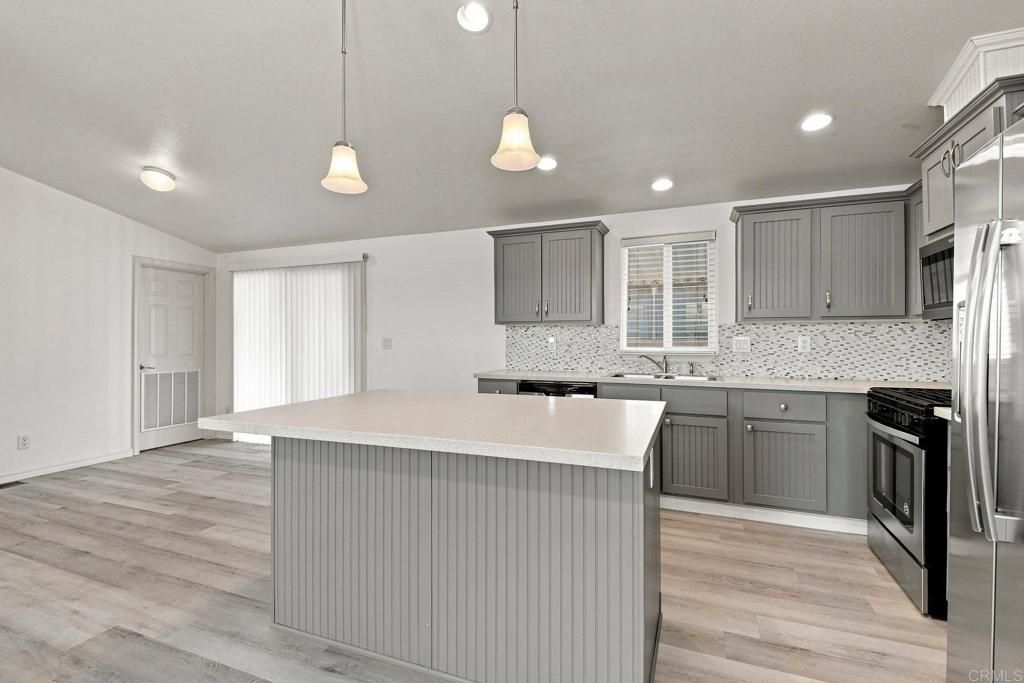 1515 Capalina Road 15, San Marcos, CA 92069 — exterior