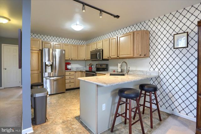 85 BYRON NELSON CIRCLE, Etters, PA 17319