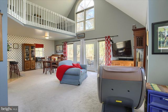 85 BYRON NELSON CIRCLE, Etters, PA 17319