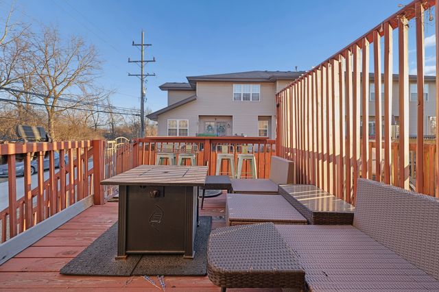 15725 S KEDZIE Avenue S 9, Markham, IL 60428