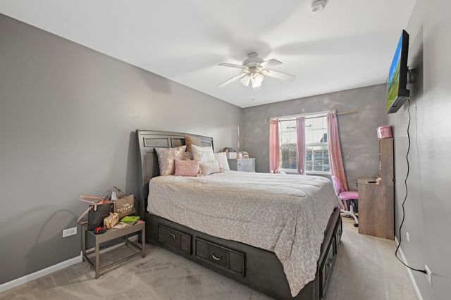 15725 S KEDZIE Avenue S 9, Markham, IL 60428