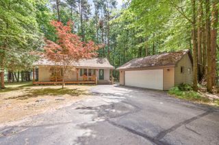 10513 Thornapple Drive, Morton Twp, MI 49346