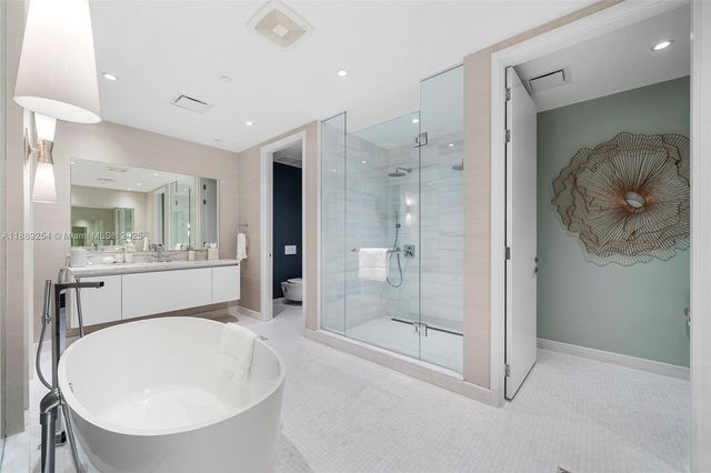 700 NE 26th Ter 3803, Miami, FL 33137
