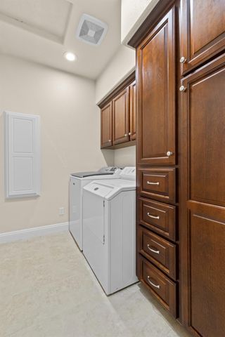 11733 Inverness Way, Auburn, CA 95602