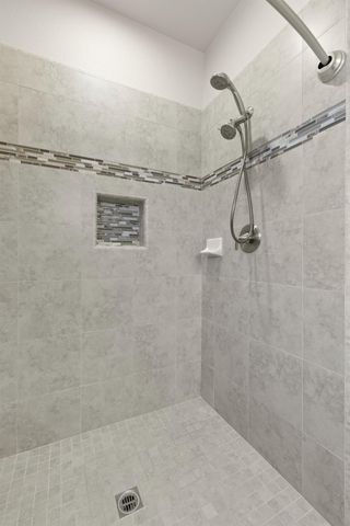11733 Inverness Way, Auburn, CA 95602