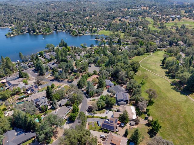 11733 Inverness Way, Auburn, CA 95602