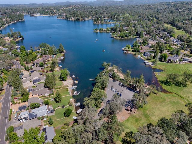 11733 Inverness Way, Auburn, CA 95602