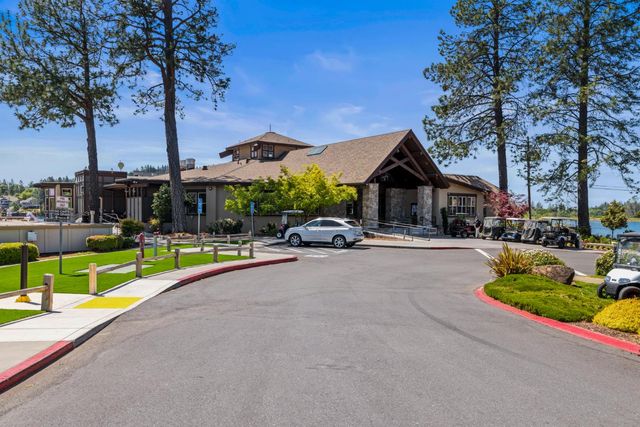 11733 Inverness Way, Auburn, CA 95602
