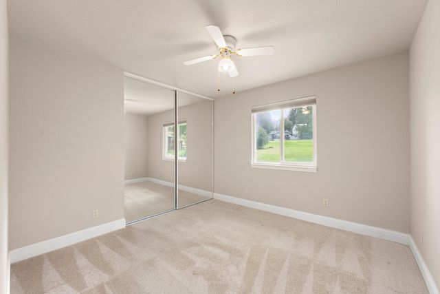 11389 Torrey Pines Dr, Auburn, CA 95602