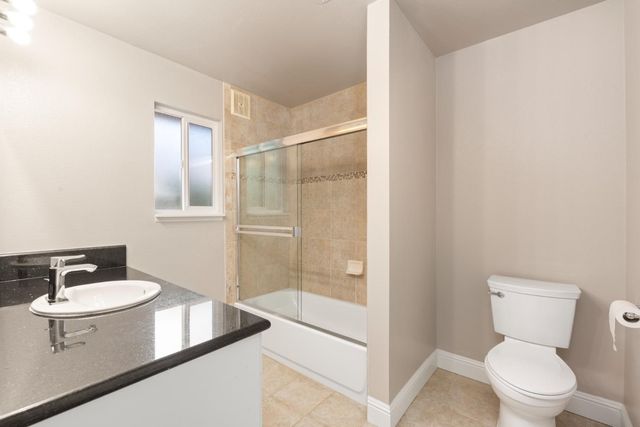 11389 Torrey Pines Dr, Auburn, CA 95602