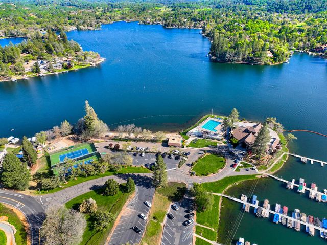 11389 Torrey Pines Dr, Auburn, CA 95602