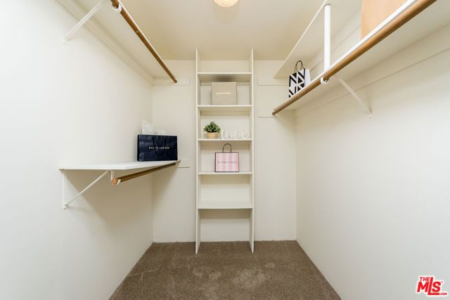 8455 Fountain Avenue 302, West Hollywood, CA 90069
