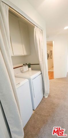 8455 Fountain Avenue 302, West Hollywood, CA 90069