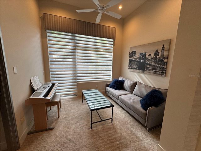 239 COSMOPOLITAN COURT, Sarasota, FL 34236