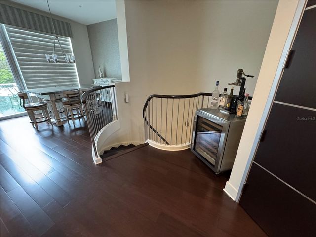 239 COSMOPOLITAN COURT, Sarasota, FL 34236