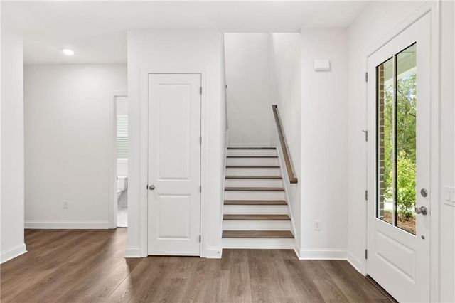 727 Crest Line Trail, Powder Springs, GA 30127