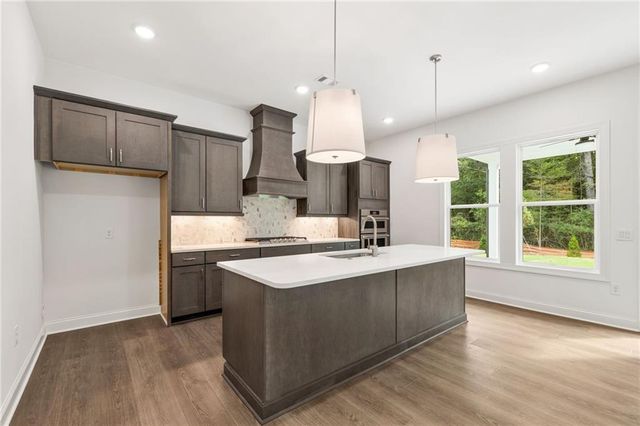 727 Crest Line Trail, Powder Springs, GA 30127