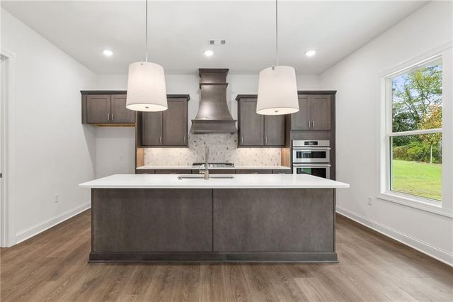 727 Crest Line Trail, Powder Springs, GA 30127