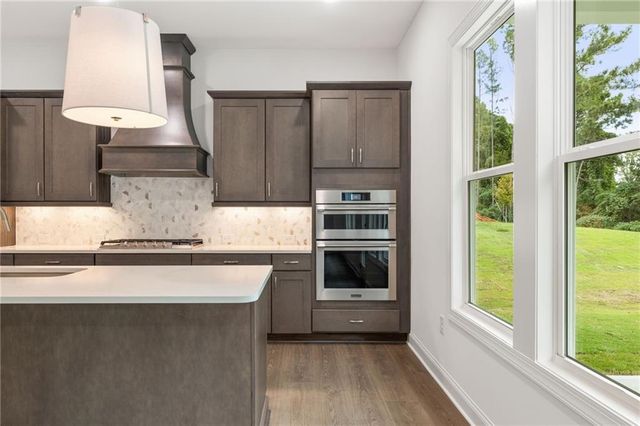 727 Crest Line Trail, Powder Springs, GA 30127