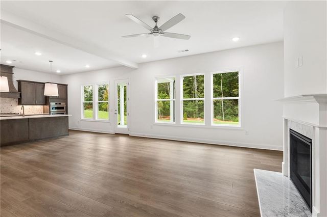 727 Crest Line Trail, Powder Springs, GA 30127