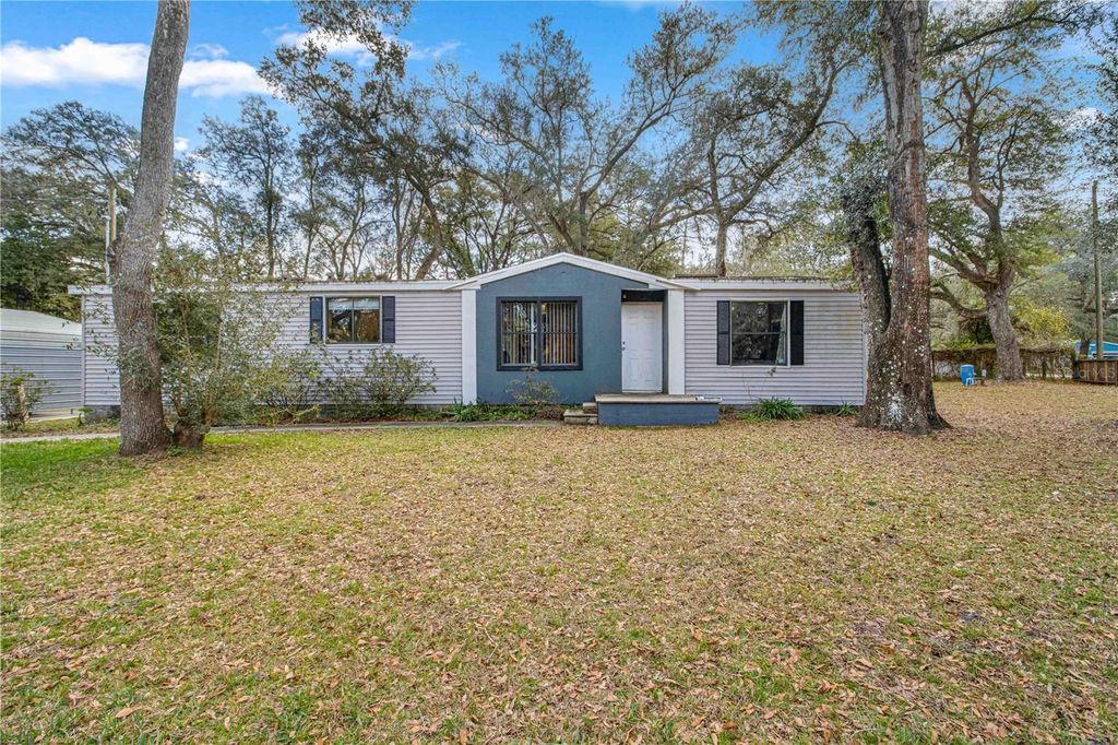 16734 NE 2ND STREET ROAD, Silver Springs, FL 34488