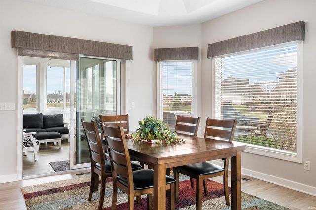 14809 Blue Reef Drive, Fort Wayne, IN 46814