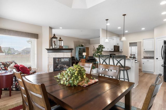 14809 Blue Reef Drive, Fort Wayne, IN 46814