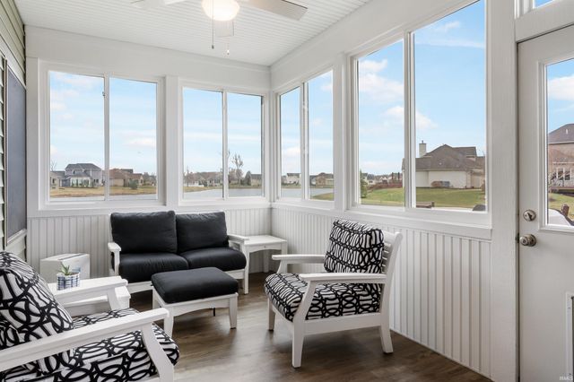 14809 Blue Reef Drive, Fort Wayne, IN 46814