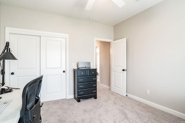 14809 Blue Reef Drive, Fort Wayne, IN 46814