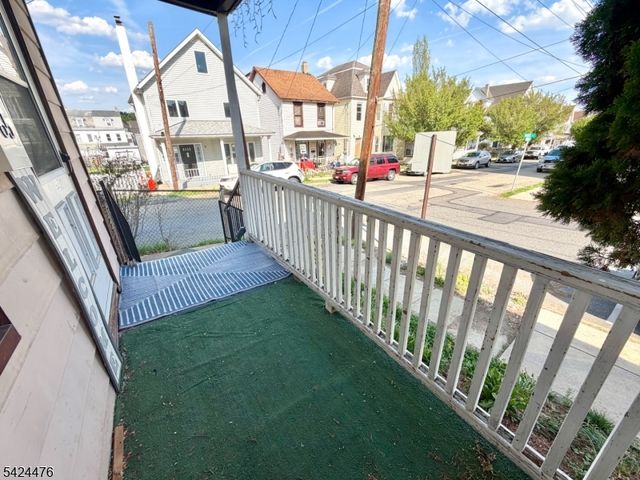 65 Davis St, Phillipsburg Town, NJ 08865