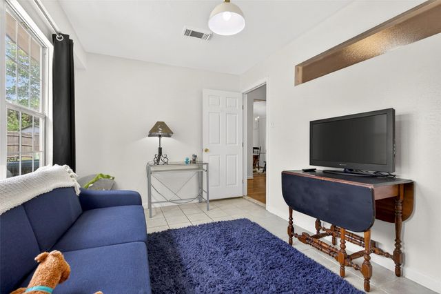 9206 Kirkleigh Street, Spring, TX 77379