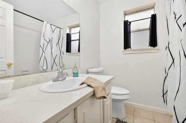 9206 Kirkleigh Street, Spring, TX 77379