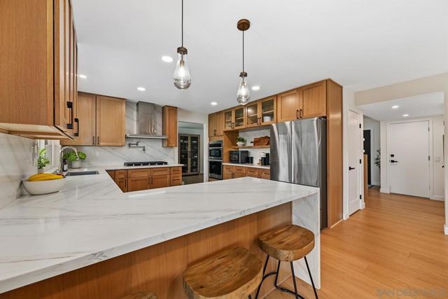 1225 Fallbrook, Bonita, CA 91902