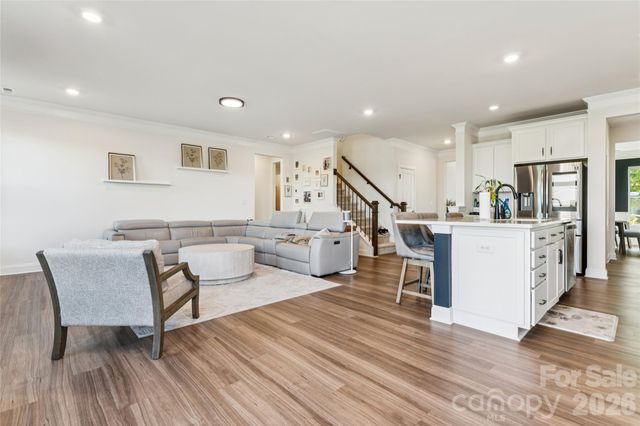 311 Bouchard Drive, Waxhaw, NC 28173