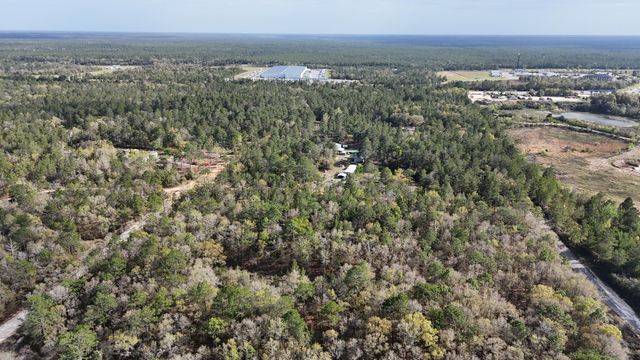 4.2 Rio Ranchero Road, Defuniak Springs, FL 32433