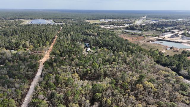 4.2 Rio Ranchero Road, Defuniak Springs, FL 32433