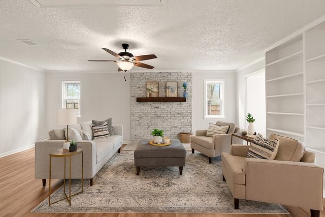 1035 New Deal Potts Rd, Cottontown, TN 37048