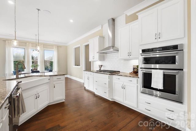 1105 Giacomo Drive, Waxhaw, NC 28173